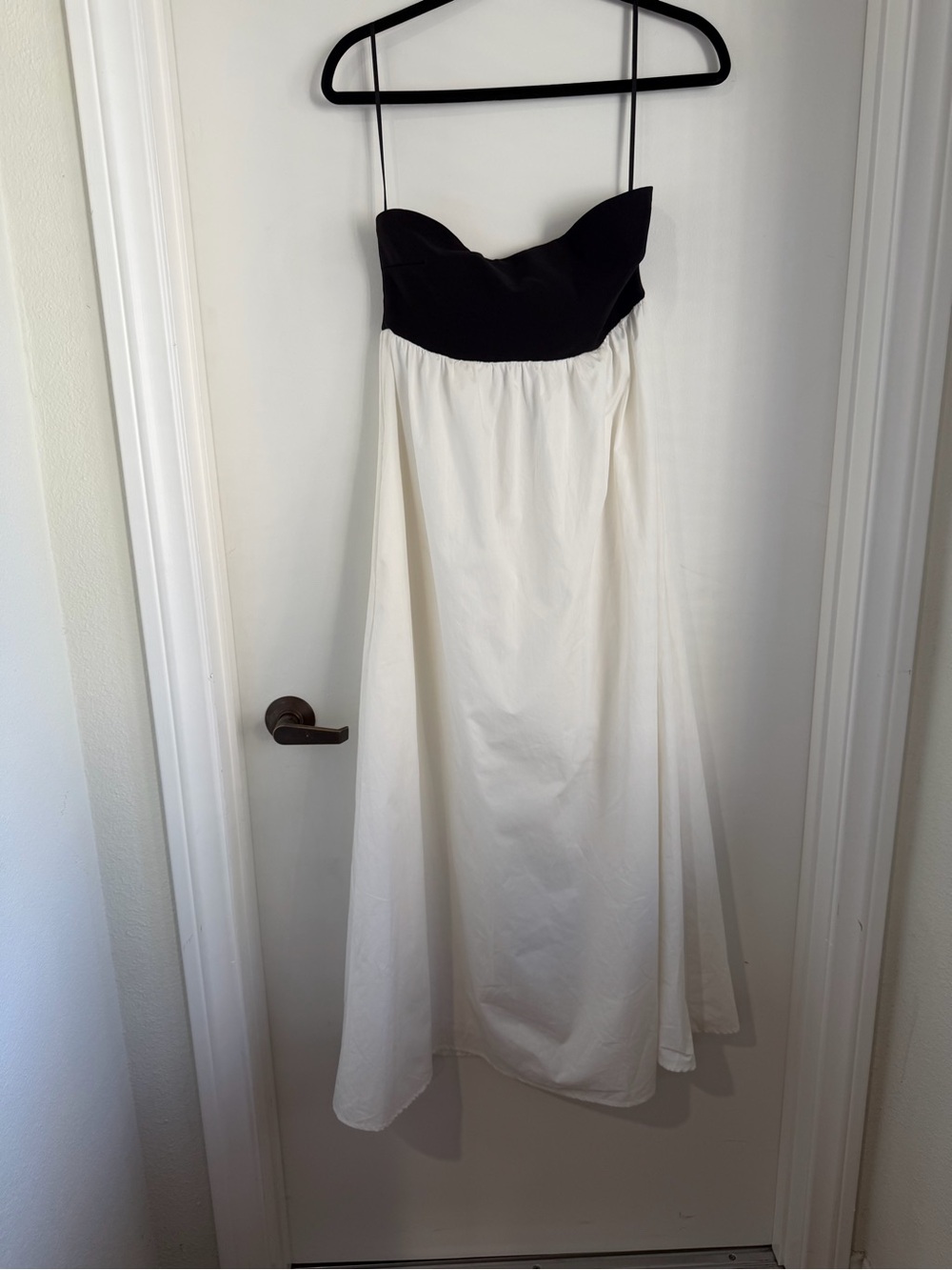TCEC Black and White Strapless Empire Dress nwot